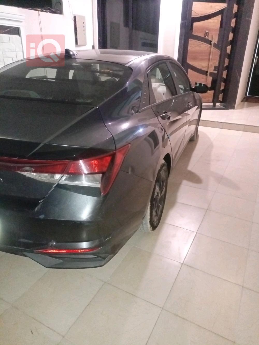 هیوندای ئەلەنترا